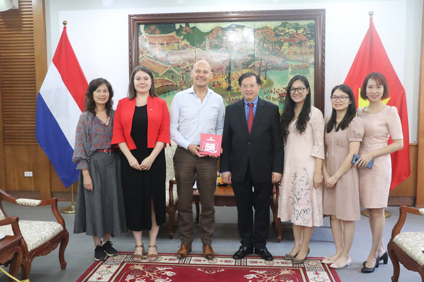 Tang Cuong Hop Tac Van Hoa Giua Viet Nam Va Ha Lan Huong Den Ky Niem 50 Nam Thiet Lap Quan He Ngoai Giao 03