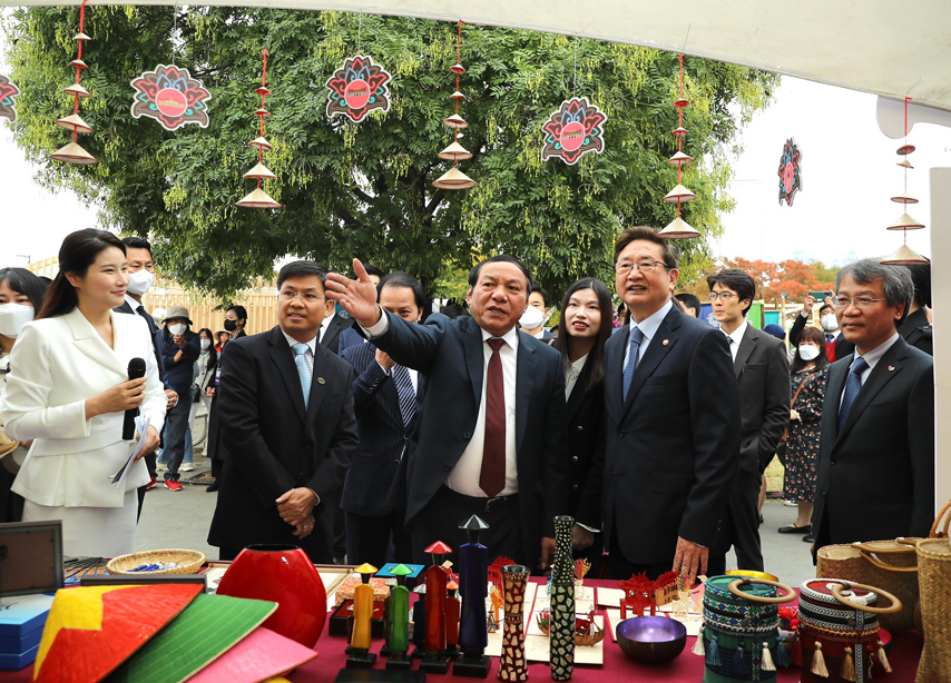 Viet Nam Han Quoc Hop Tac Phat Trien Cac Nganh Cong Nghiep Van Hoa 06