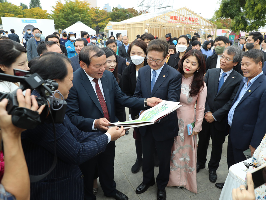 Viet Nam Han Quoc Hop Tac Phat Trien Cac Nganh Cong Nghiep Van Hoa 10