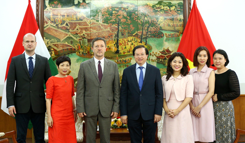 Viet Nam Hungary Tang Cuong To Chuc Cac Hoat Dong Giao Luu Van Hoa 04