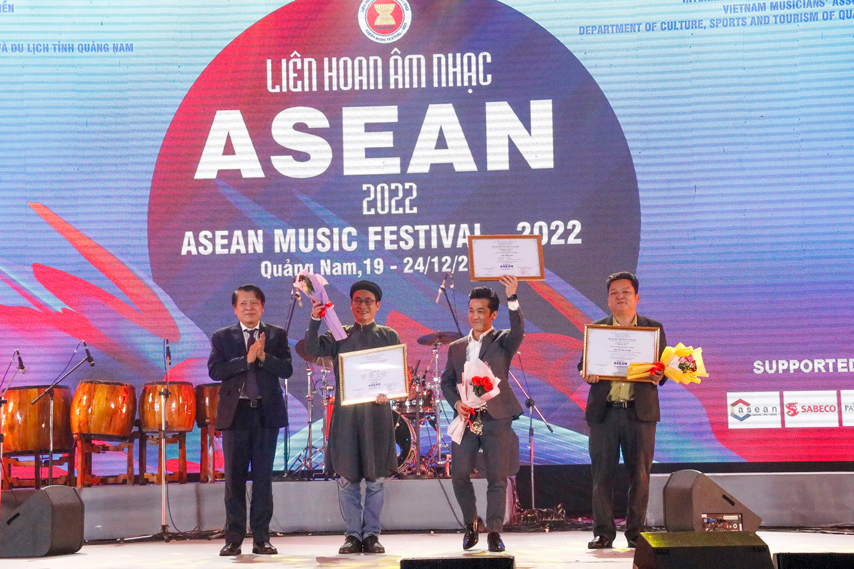 Be Mac Lien Hoan Am Nhac Asean 2022 Doan Ket Sang Tao Cung Nhau Lan Toa Ban Sac Asean 06