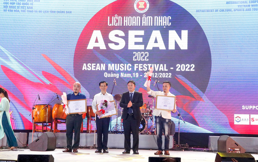 Be Mac Lien Hoan Am Nhac Asean 2022 Doan Ket Sang Tao Cung Nhau Lan Toa Ban Sac Asean 07