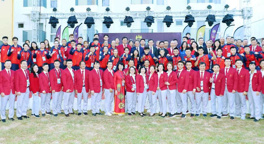 Cuoc Gap Mat Than Tinh Voi Doan Tt Vn Truoc Ngay Khai Mac Seagames32 02