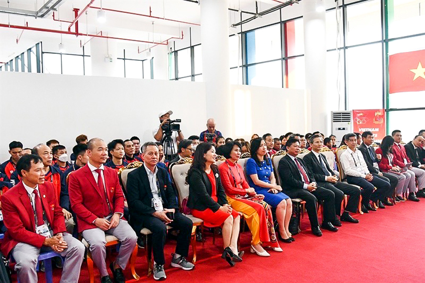 Cuoc Gap Mat Than Tinh Voi Doan Tt Vn Truoc Ngay Khai Mac Seagames32 03