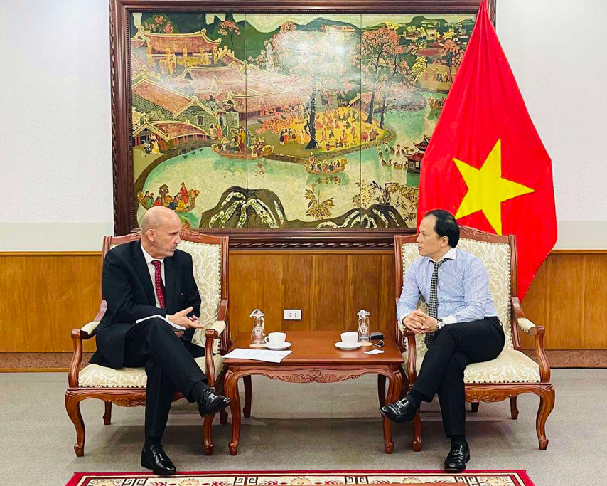 Huc Day Hop Tac Phat Trien Van Hoa Du Lich Voi Nam Phi 01