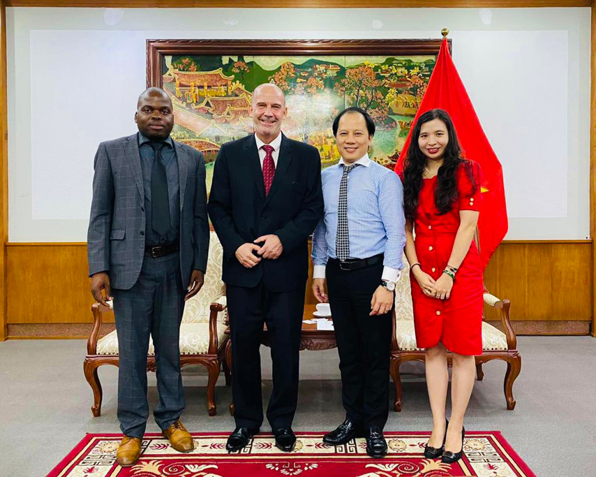 Huc Day Hop Tac Phat Trien Van Hoa Du Lich Voi Nam Phi 02