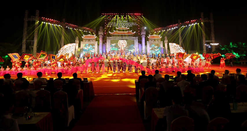 Khai Mac Le Hoi Den Hung 07