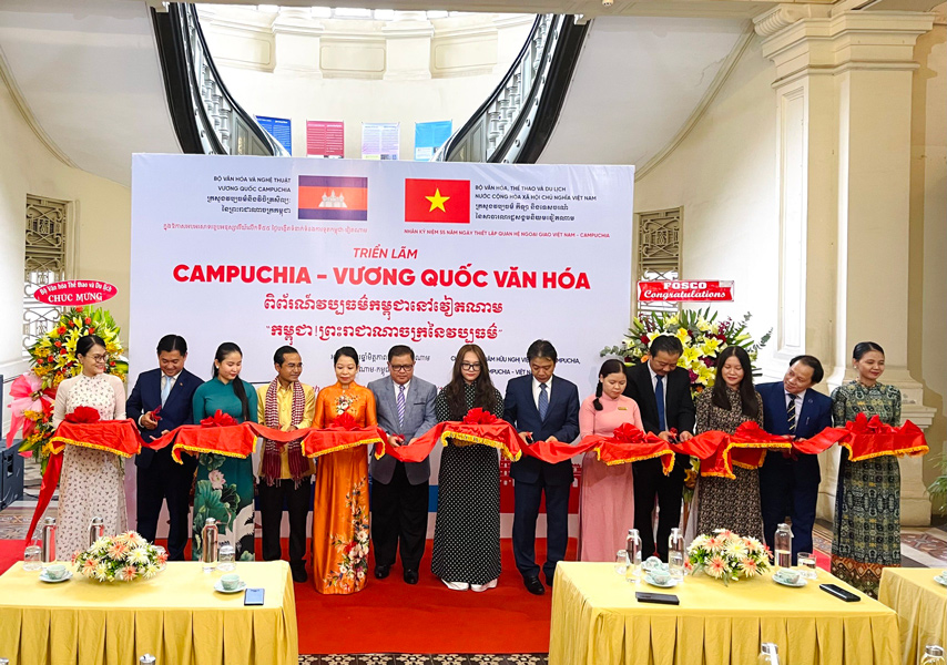 Khai Mạc Trien Lam Campuchia Vuong Quoc Van Hoa Tai Thanh Pho Ho Chi Minh 01
