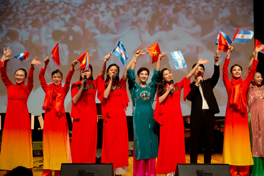 Nhung Sac Mau Viet Nam Tai Xu So Tango 08