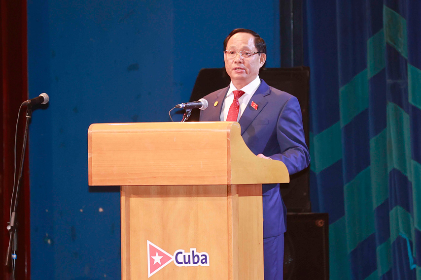 Van Hoa Suc Manh Doan Ket Viet Nam Cuba 02