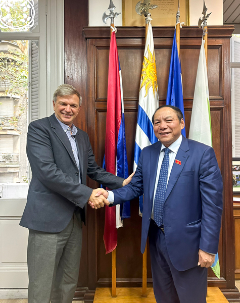 Viet Nam Uruguay Thiet Lap Quan He Hop Tac Thuc Chat Ve The Thao 02