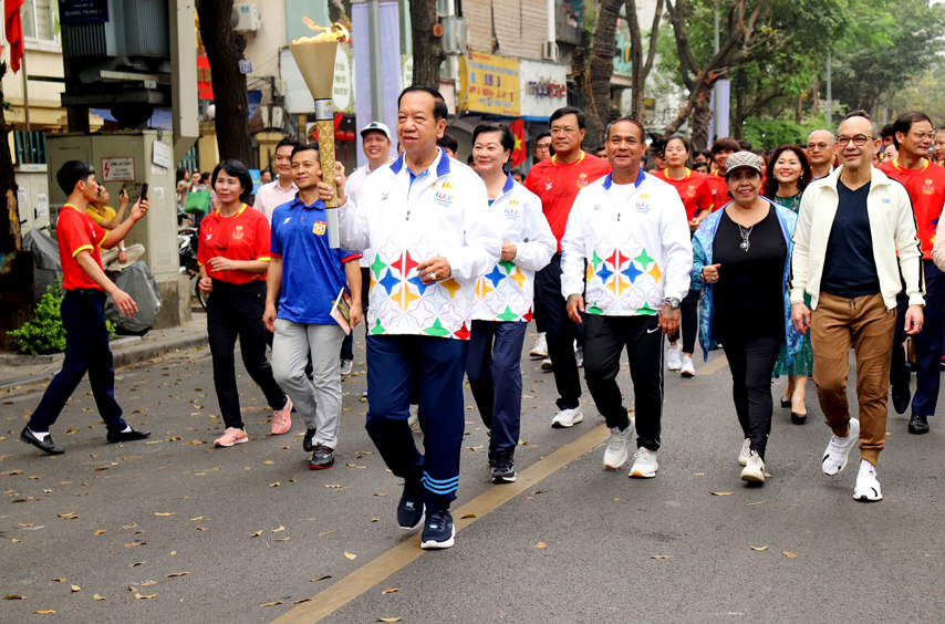 Viet Nam Va Campuchia To Chuc Le Ruoc Duoc Sea Games 32 06