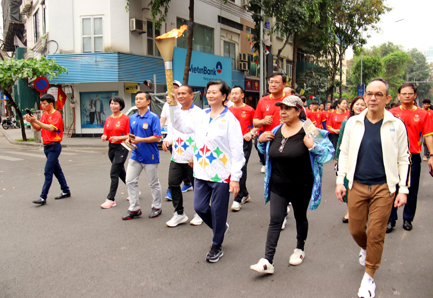 Viet Nam Va Campuchia To Chuc Le Ruoc Duoc Sea Games 32 07