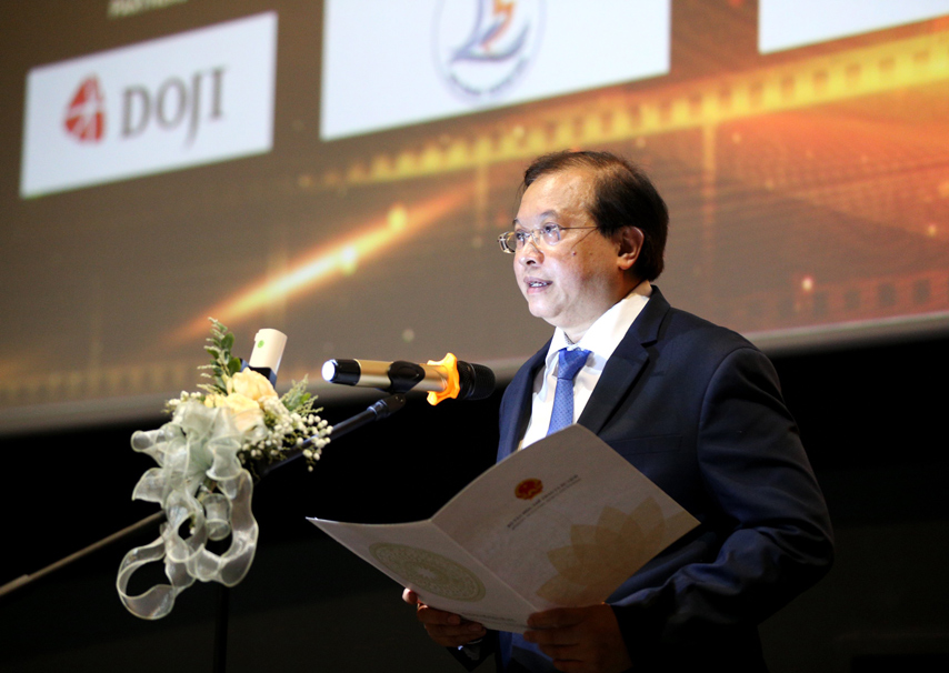 Dien Dan Du Lich Va Dien Anh Vn Tai Nha Trang 05