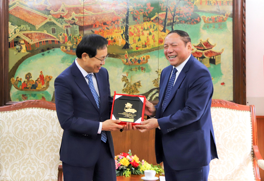 Hop Tac Voi Samsung De Phat Trien Nganh Vhttdl 04