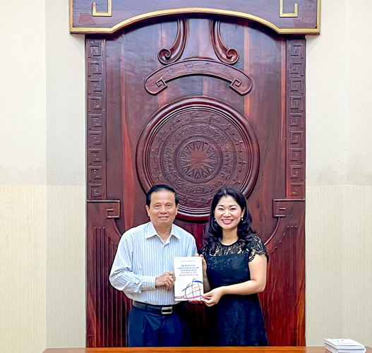 Huong Toi Cac Hd To Chuc Tuan Vh Vn Tai Phap 03