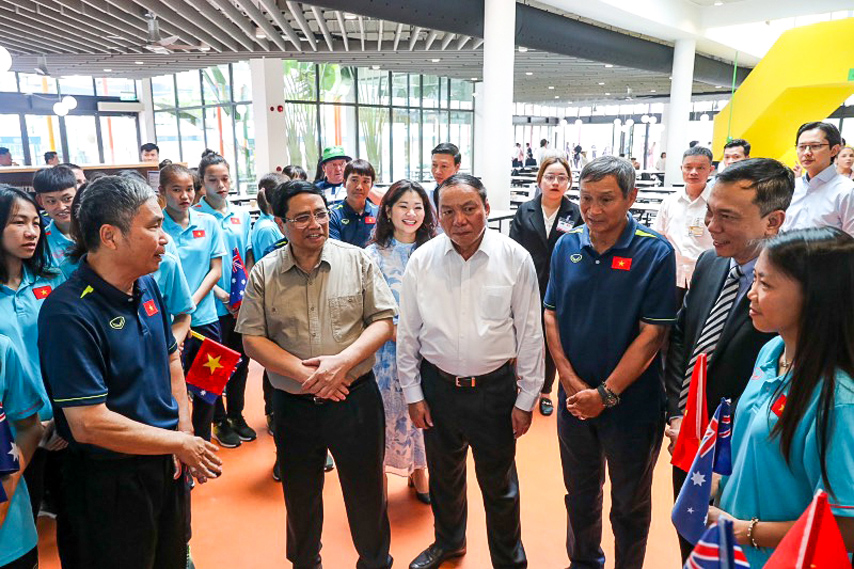 Thu Tuong Pmc Va Thu Tuong Uc Gap Giao Luu Voi 2 Doi Tuyen Bong Da Nu 01