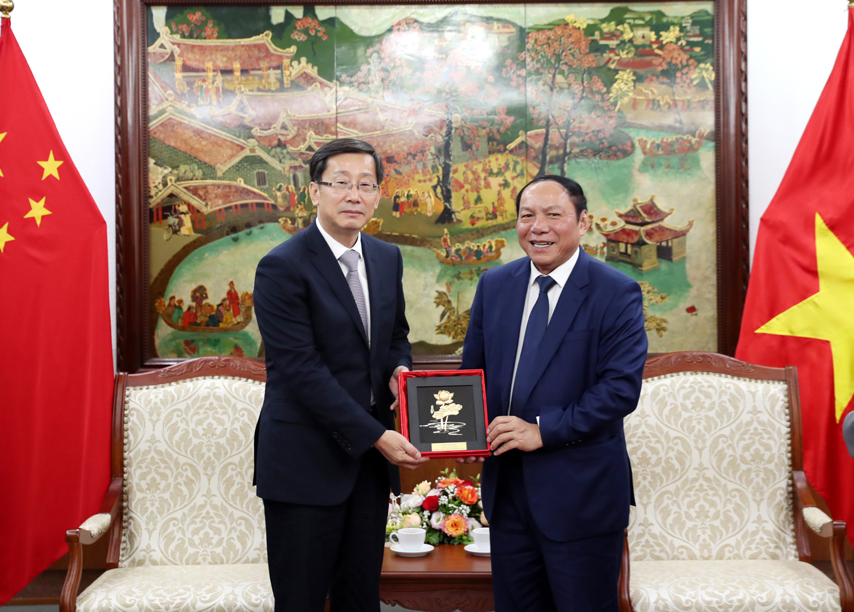 Thuc Day Hop Tac Vh Dl Trong Giai Doan Moi Vn Tq 04