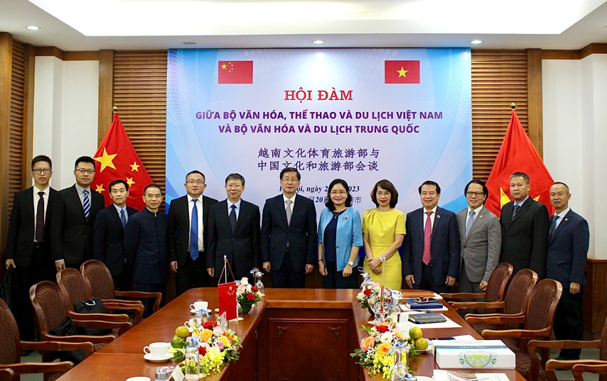 Thuc Day Hop Tac Vh Dl Trong Giai Doan Moi Vn Tq 08