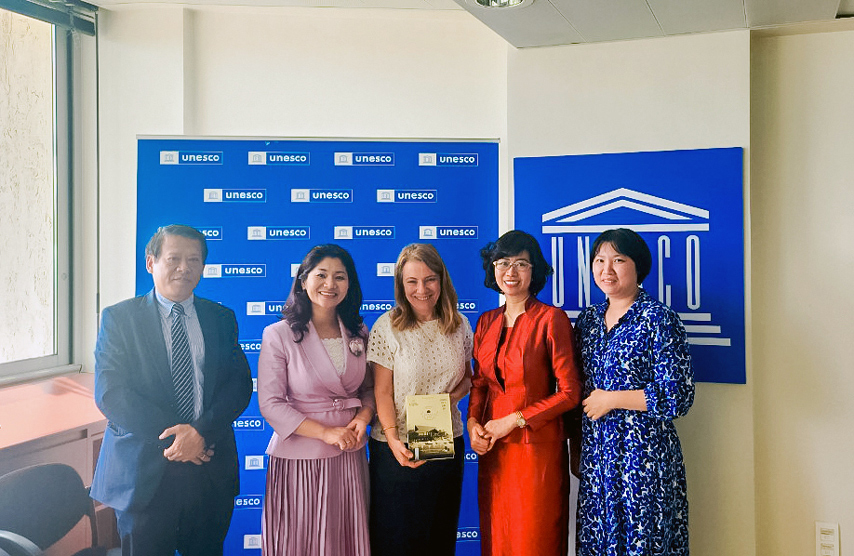 Thuc Day Su Tham Gia Cua Cac Tp Vn Vao Mang Luoi Tp Sang Tao Cua Unesco 01