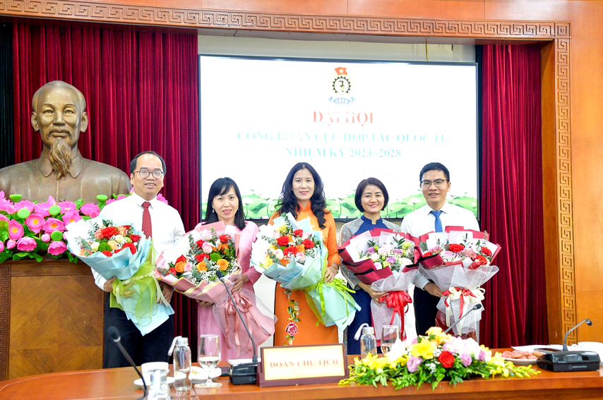 Dai Hoi Cong Doan Cuc Htqt 05