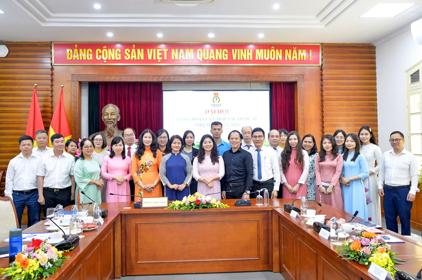 Dai Hoi Cong Doan Cuc Htqt 07
