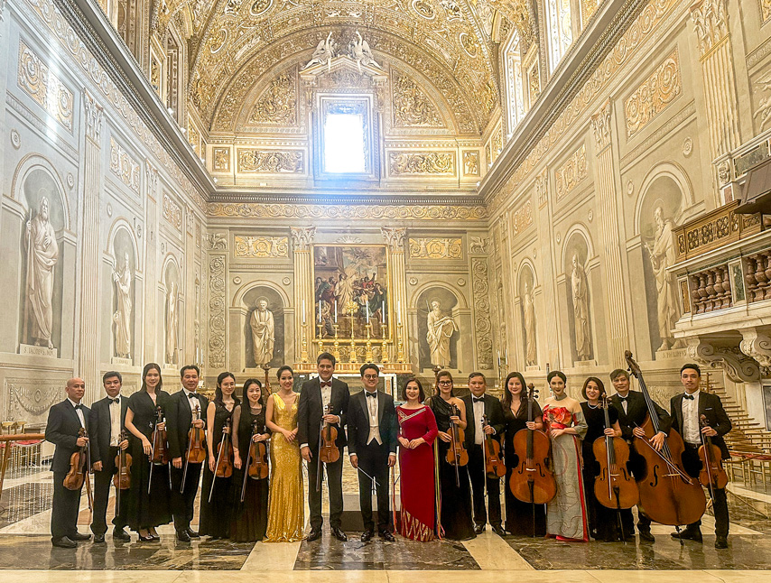 Chu Tich Nuoc Va Tong Thong Italia Tham Du Hoa Nhac Ky Niem 50 Nam Quan He Ngoai Giao Vn Italia 04