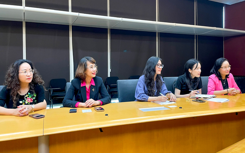 Hop Tac Thu Vien Vn Sing Huong Toi Tro Thanh Tru Cot De Mo Rong Hop Tac Thu Vien Trong Khu Vuc 02