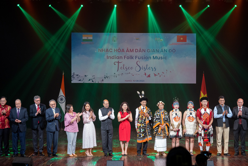 Ban Nhac Ando Tetseo Sisters 05