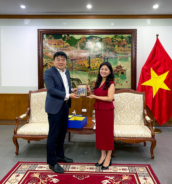 Tang Cuong Hop Tac Vhttdl Giua Viet Nam Han Quoc Tren Tinh Than Thong Nhat Giua Bo Truong Bo Vhttdl Viet Nam Va Bo Truong Bo Vhttdl Han Quoc 01