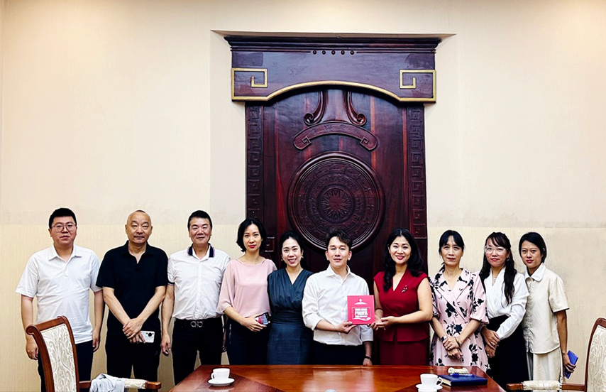 Thuc Day Hop Tac Dien Anh Voi Cac Nha San Xuat Phim Hollywood 03