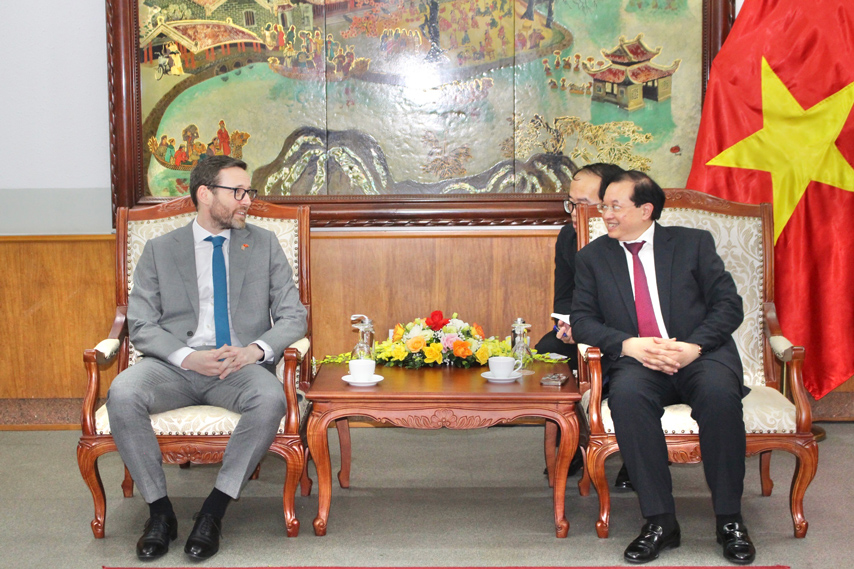 Trien Khai Cac Hoat Dong Van Hoa Ky Niem 50 Nam Thiet Lap Quan He Ngoai Giao Viet Nam Vuong Quoc Anh 02