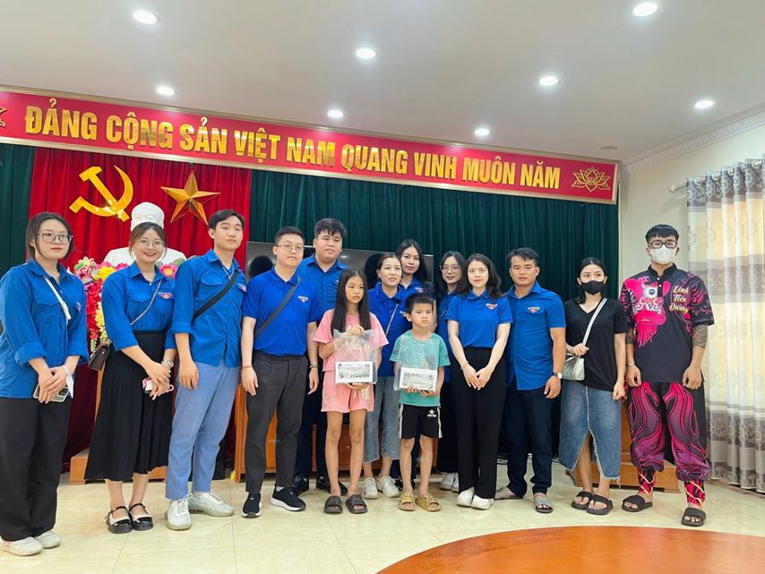 Am Ap Chtr Trung Thu Cho Em 01