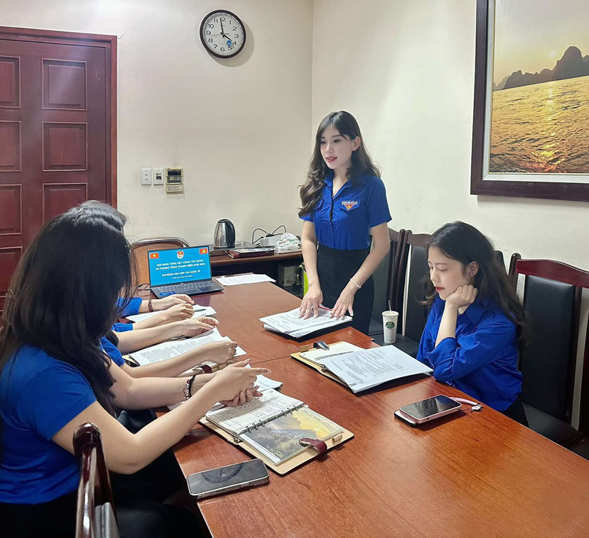 Tong Ket Cong Tac Doan 2023 01