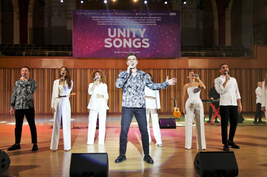 Dan Dong Ca Nga Turetskiy Tai Ha Noi 02