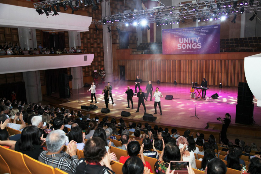 Dan Dong Ca Nga Turetskiy Tai Ha Noi 03