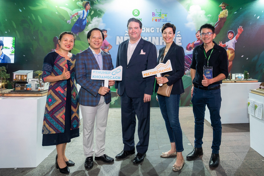 Sac Mau Ngay Hoi Van Hoa Nghe Thuat Bridgefest 2023 01