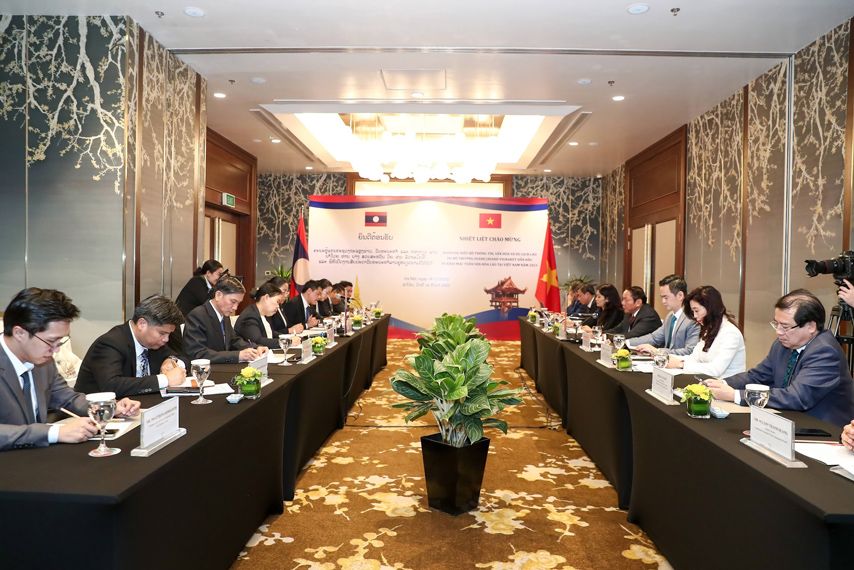 Van Hoa La Cau Noi Cua Tinh Huu Nghi Viet Nam Va Lao 02