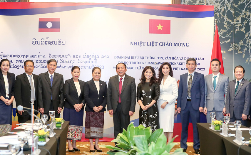 Van Hoa La Cau Noi Cua Tinh Huu Nghi Viet Nam Va Lao 08