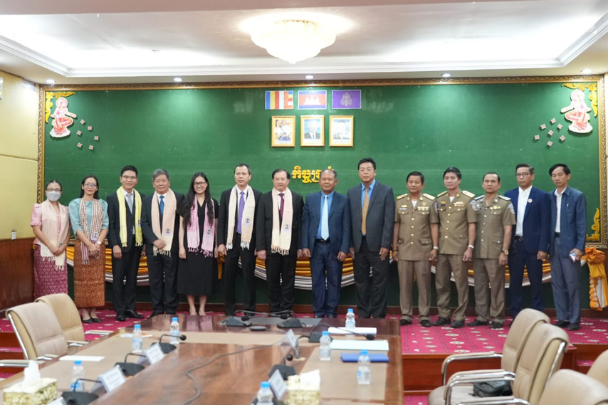 Thuc Day Hop Tac Vh Tinh Banteay Meanchey 07