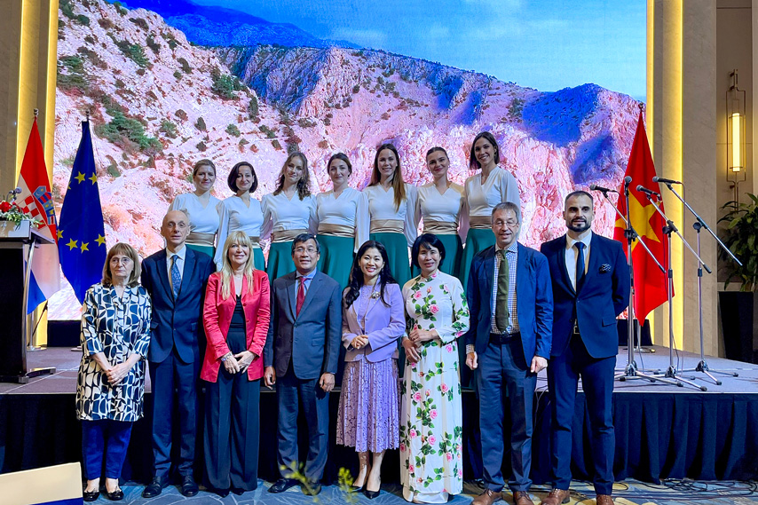 30 Nam Quan He Vn Croatia 04