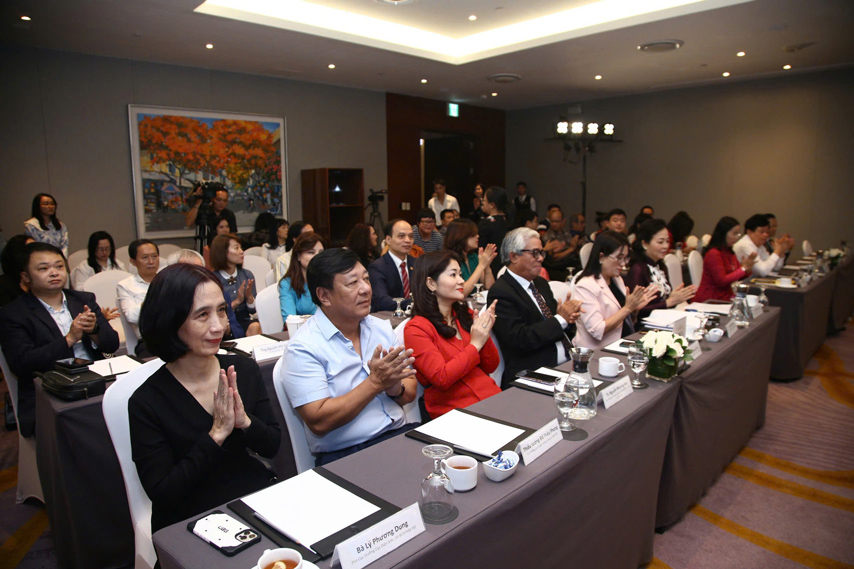 Danaff Khang Dinh Thuong Hieu Davn Vuon Tam Qt 03