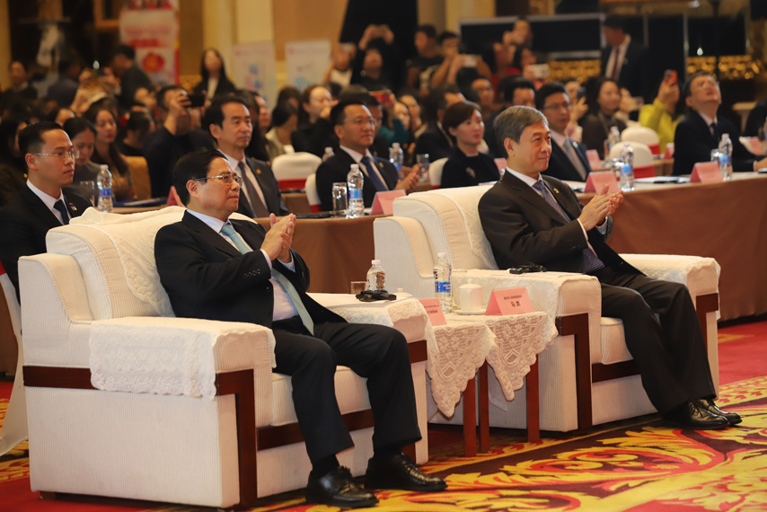 Hop Tac Dl Vh Giua Vn Tq 03