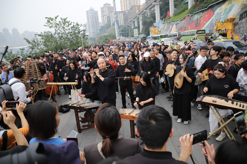 Hop Tac Dl Vh Giua Vn Tq 15