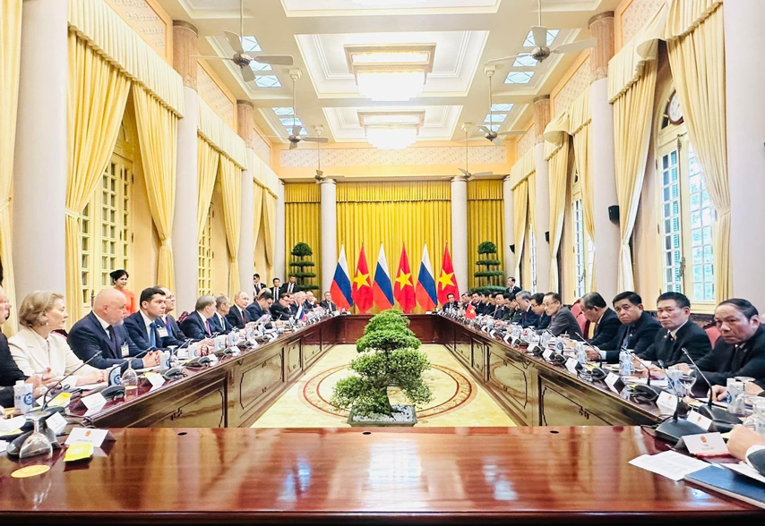 Hop Tac Vhttdl Vn Nga 10