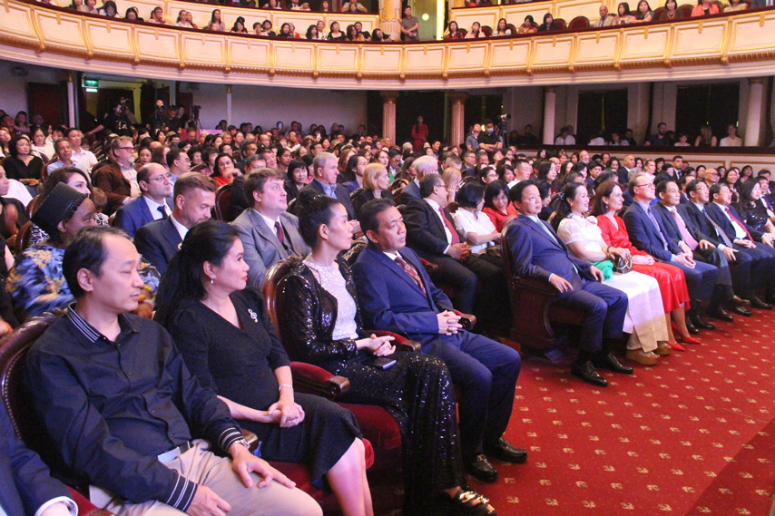 Ngan Vang Giai Dieu Am Nhac Nga Tai Vn 2024 04