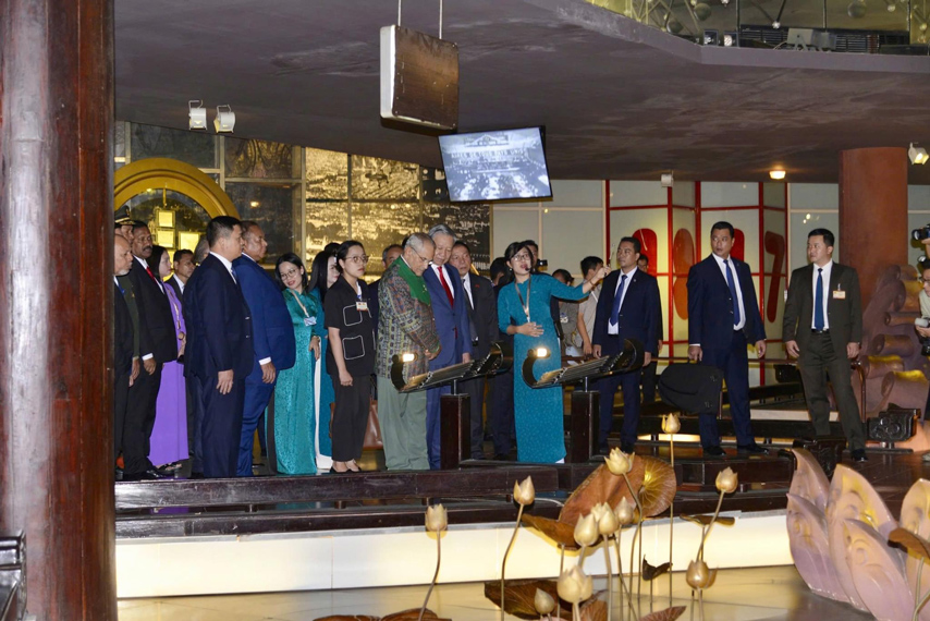 Chu Tich Nuoc To Lam Va Tong Thong Timor Leste Jose Ramos Horta Tham Bao Tang Ho Chi Minh 03