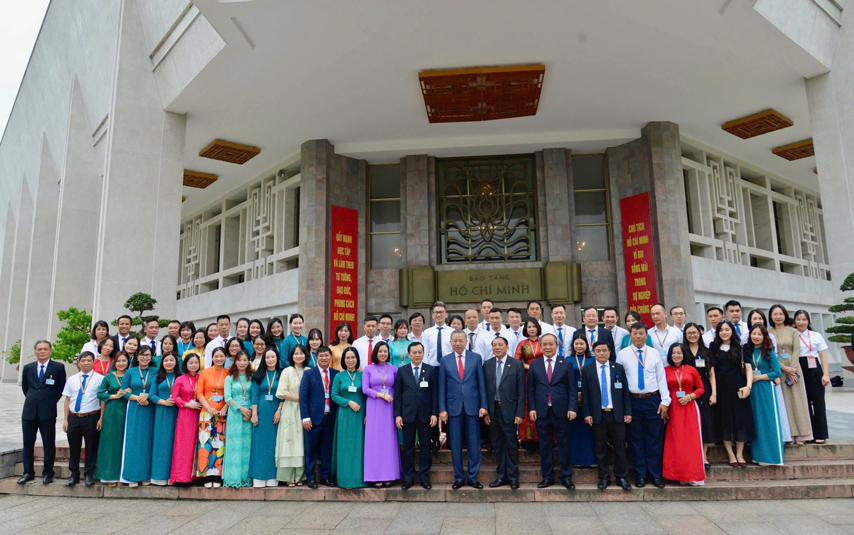 Chu Tich Nuoc To Lam Va Tong Thong Timor Leste Jose Ramos Horta Tham Bao Tang Ho Chi Minh 05