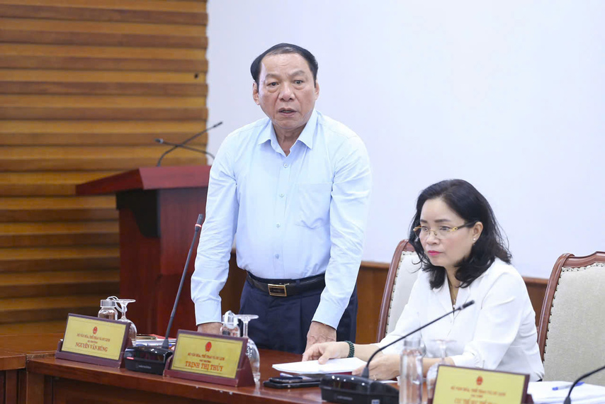 Cong Doan Cuc Htqt Ung Ho Ho Tro Dong Bao Bi Thiet Hai Do Con Bao So 3 Gay Ra 02