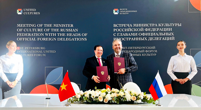 Dien Dan Quoc Te Cac Nen Van Hoa Lien Ket St Petersburg Lan Thu X 04